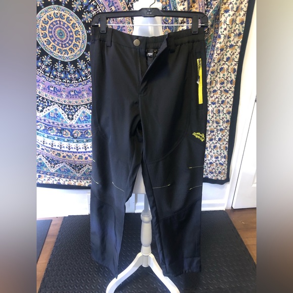 💚 SALE! Black Hiking Pants - Picture 1 of 4
